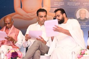 Sant Samagam Vishwa Maitri Mahotsav 102