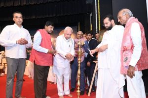 Sant Samagam Vishwa Maitri Mahotsav 389