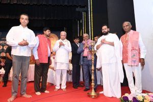 Sant Samagam Vishwa Maitri Mahotsav 393