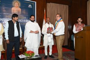 Symposium Ahimsa Summit 57