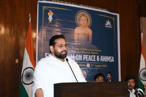 Symposium Ahimsa Summit 62